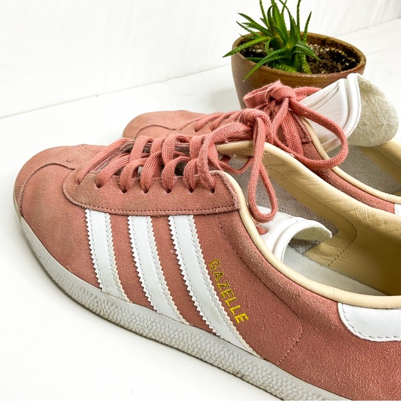ADIDAS Gazelle Women's Pink Suede Sneakers | Classic 3-Stripe | Size 9 - Picture 7 of 8